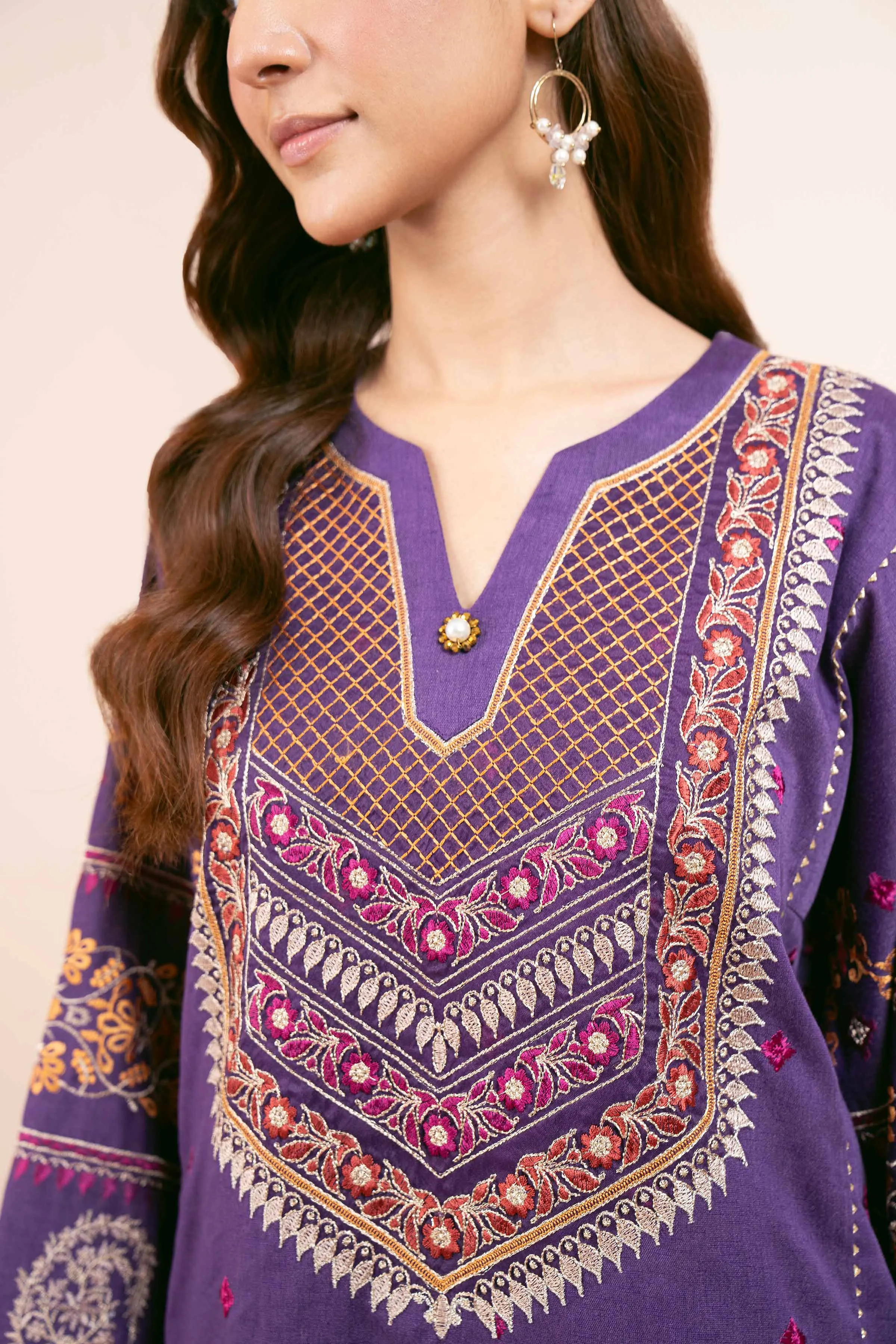 3 Piece - Embroidered Suit - 42404259